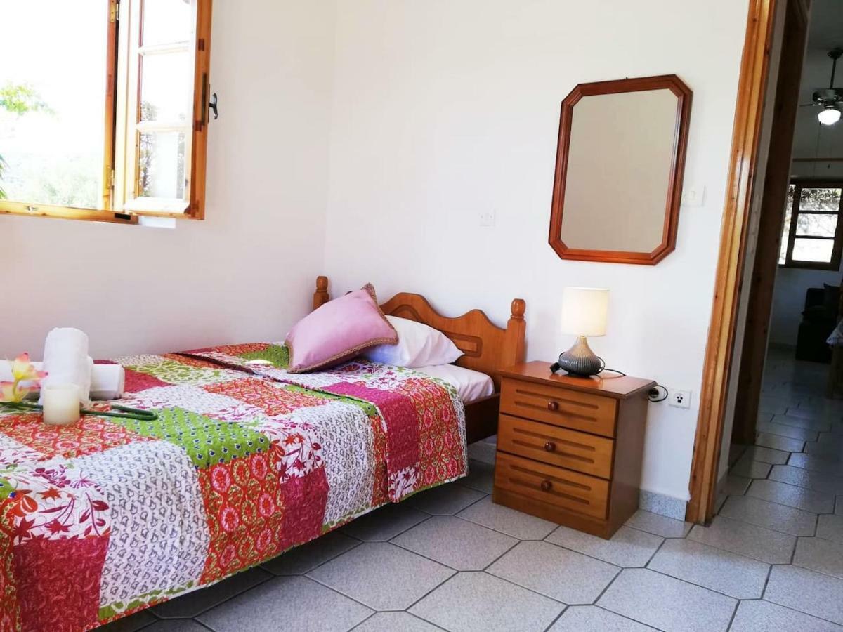 Theasea House With Garden Appartamento Riglia Esterno foto